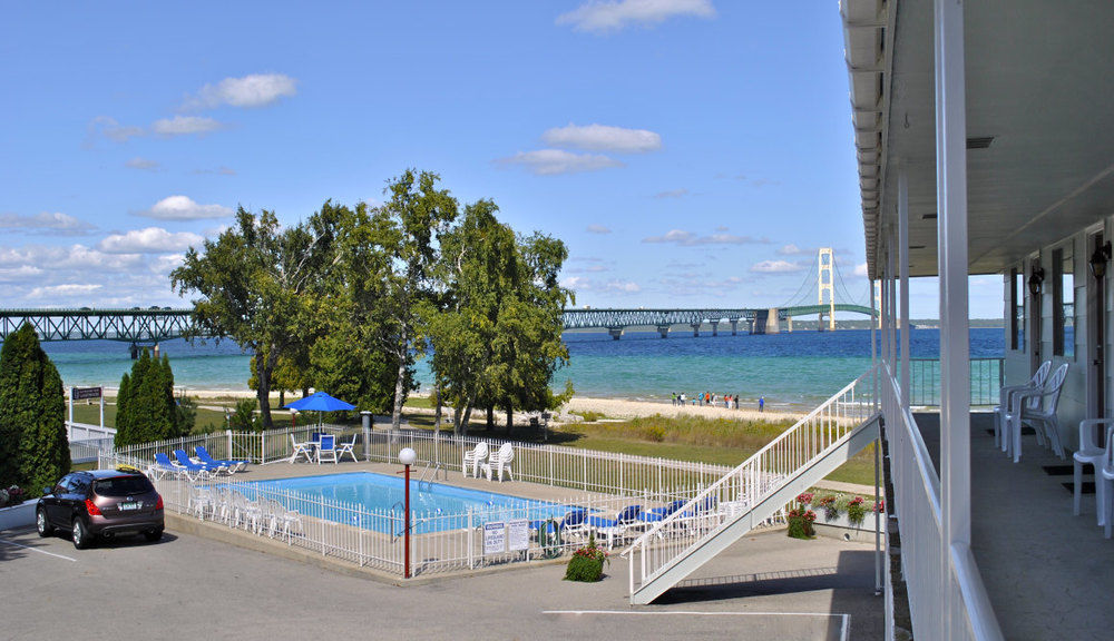Riviera Motel Mackinaw City Exterior photo